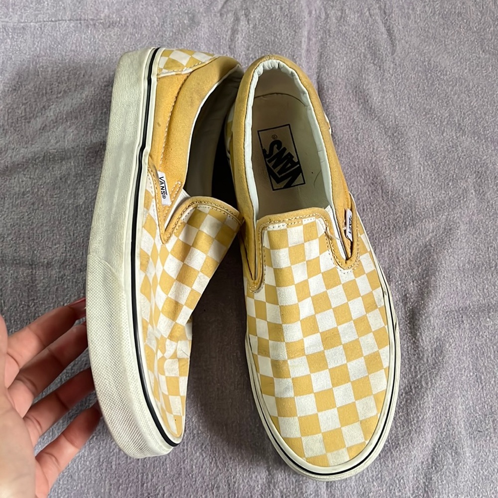 ⚡️2for$40 Used yellow slip on vans womens 9.5